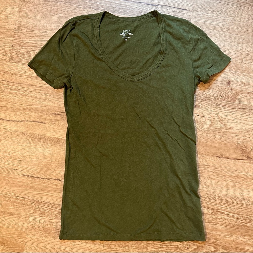 J. Crew Olive Green Vintage Cotton Scoop Neck T-Shirt Size XS